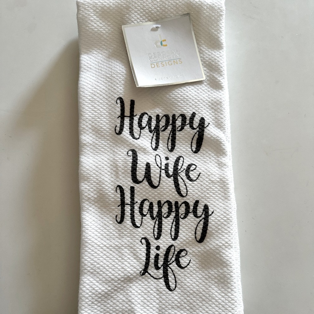 BRAND NEW set of 2 dish towels